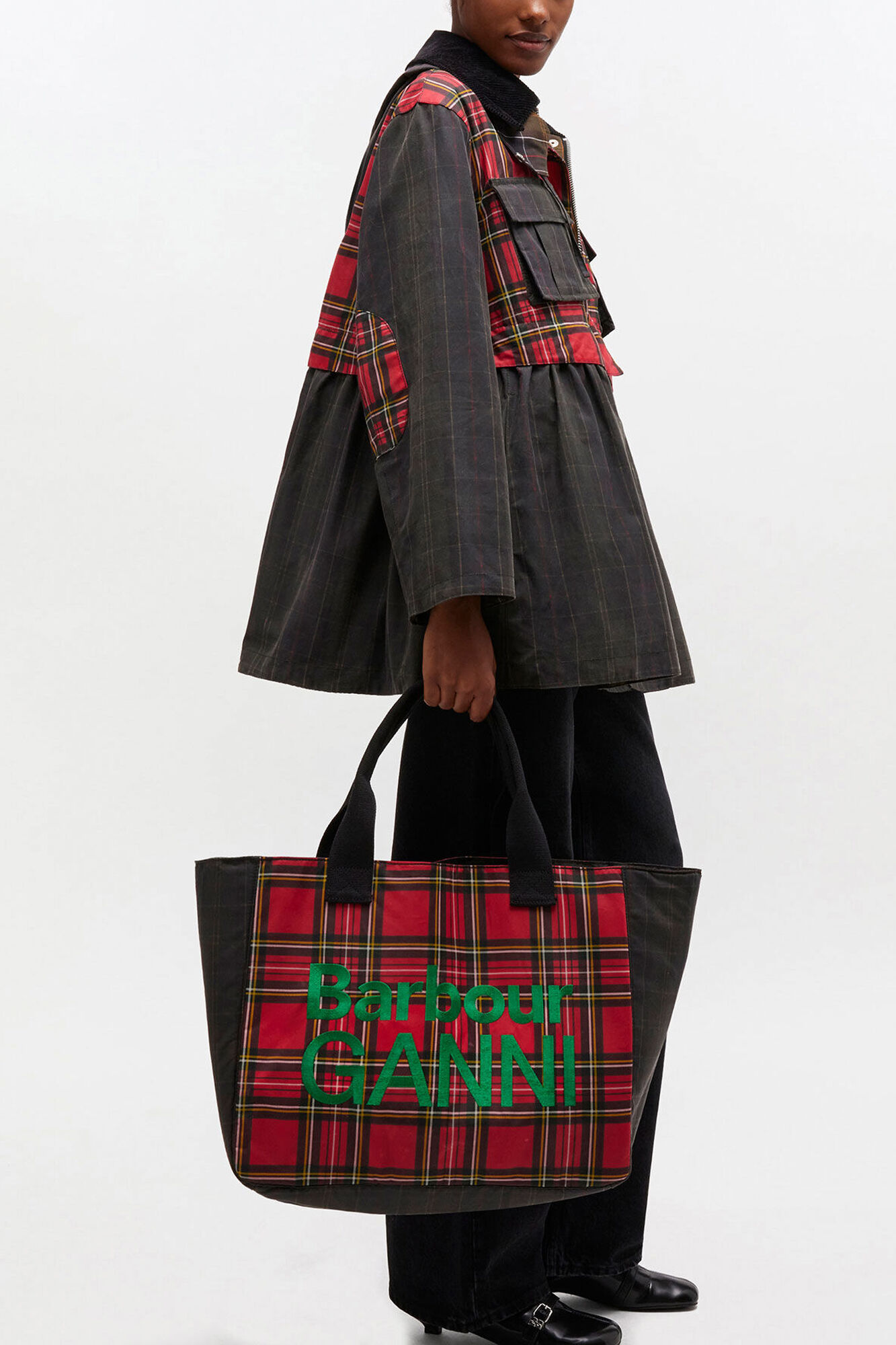 Tote in Red Tartan, Cotton, in colour Dark Green - 2 - GANNI